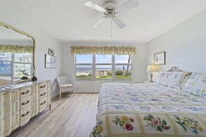 2 bedrooms, WiFi, bed sheets - Sandpiper 117 -  End Unit Flat with a Bonus Room (St. Augustine)