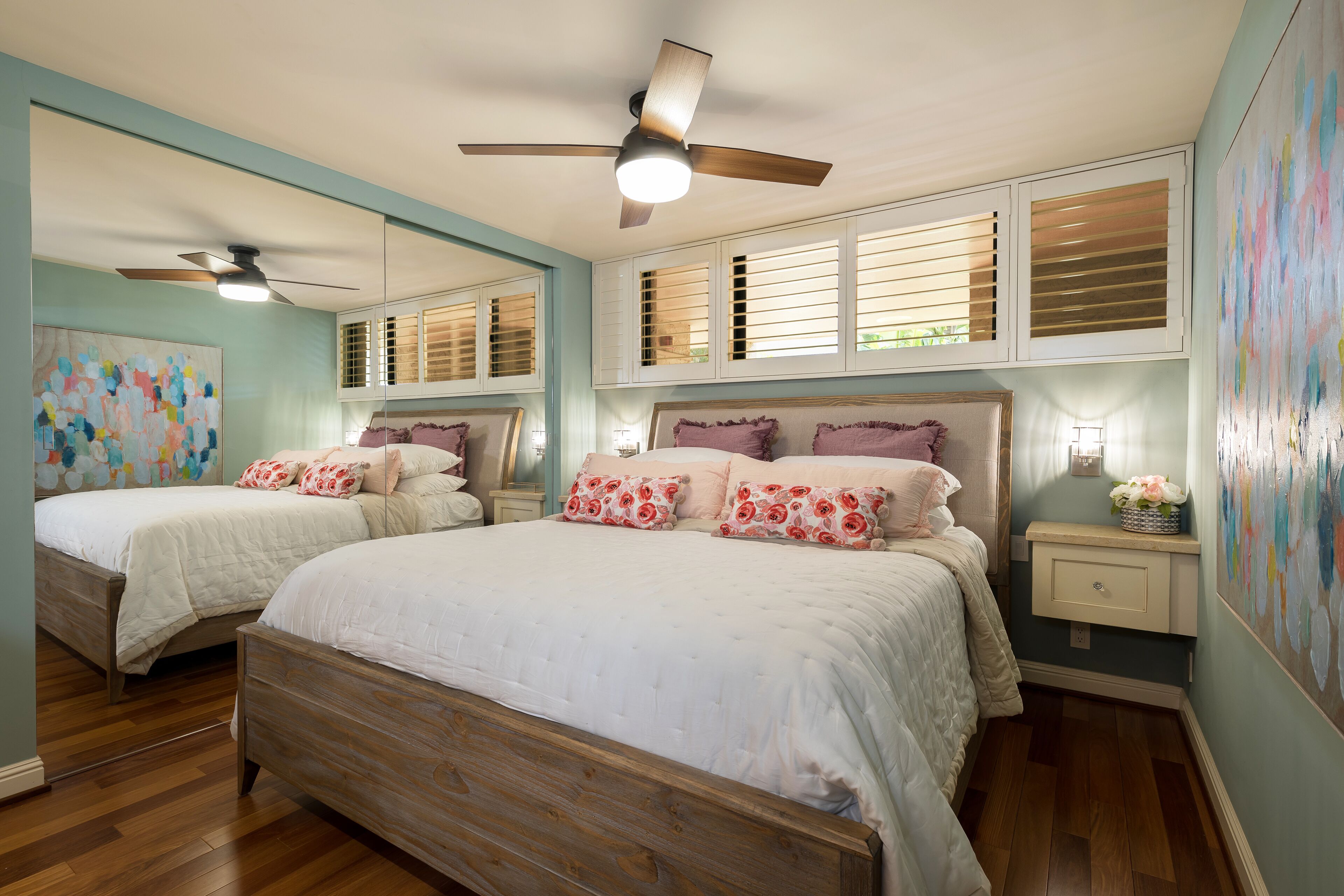 2 bedrooms, in-room safe, iron/ironing board, WiFi