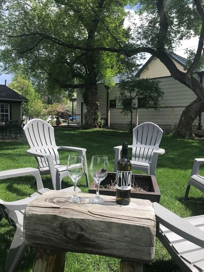 Happy, Healthy, Home in the Heart of Downtown BZN!