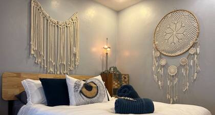 Happy, Healthy, Home in the Heart of Downtown BZN!