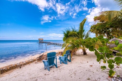 Starfish Beach House, On The Ocean's Edge