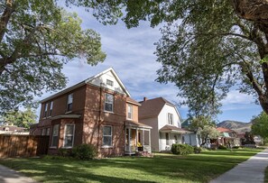 Exterior - Pet Friendly-Parkside- Downtown Salida (Salida)