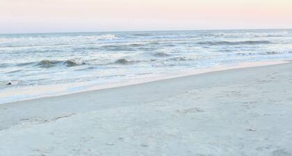 AMAZING OCEAN VIEW with PRIVATE BEACH ACCESS !!!