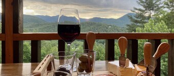 Casa cerrada de lujo en MtnTop con VISTAS IMPRESIONANTES Privado y conveniente