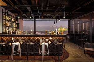 Poolside bar