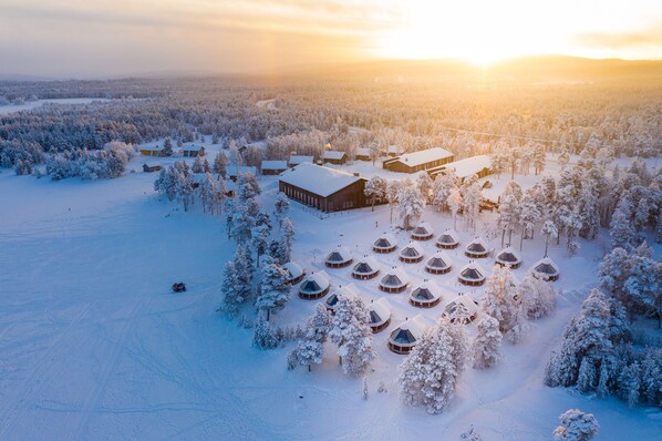 Aerial view - Wilderness Hotel Inari & Igloos (Inari)