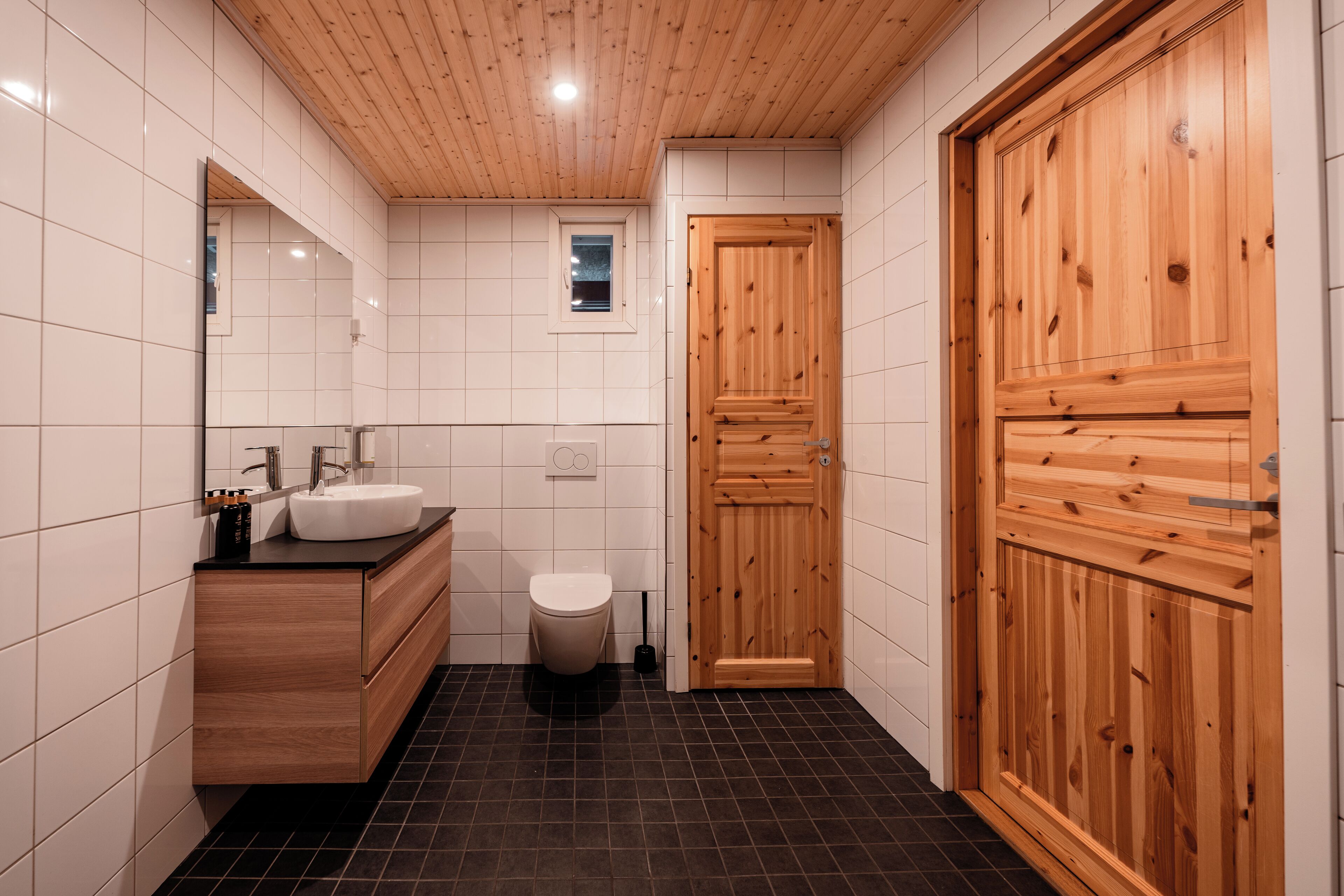 superior room, sauna | bathroom | shower, free toiletries, hair dryer, towels