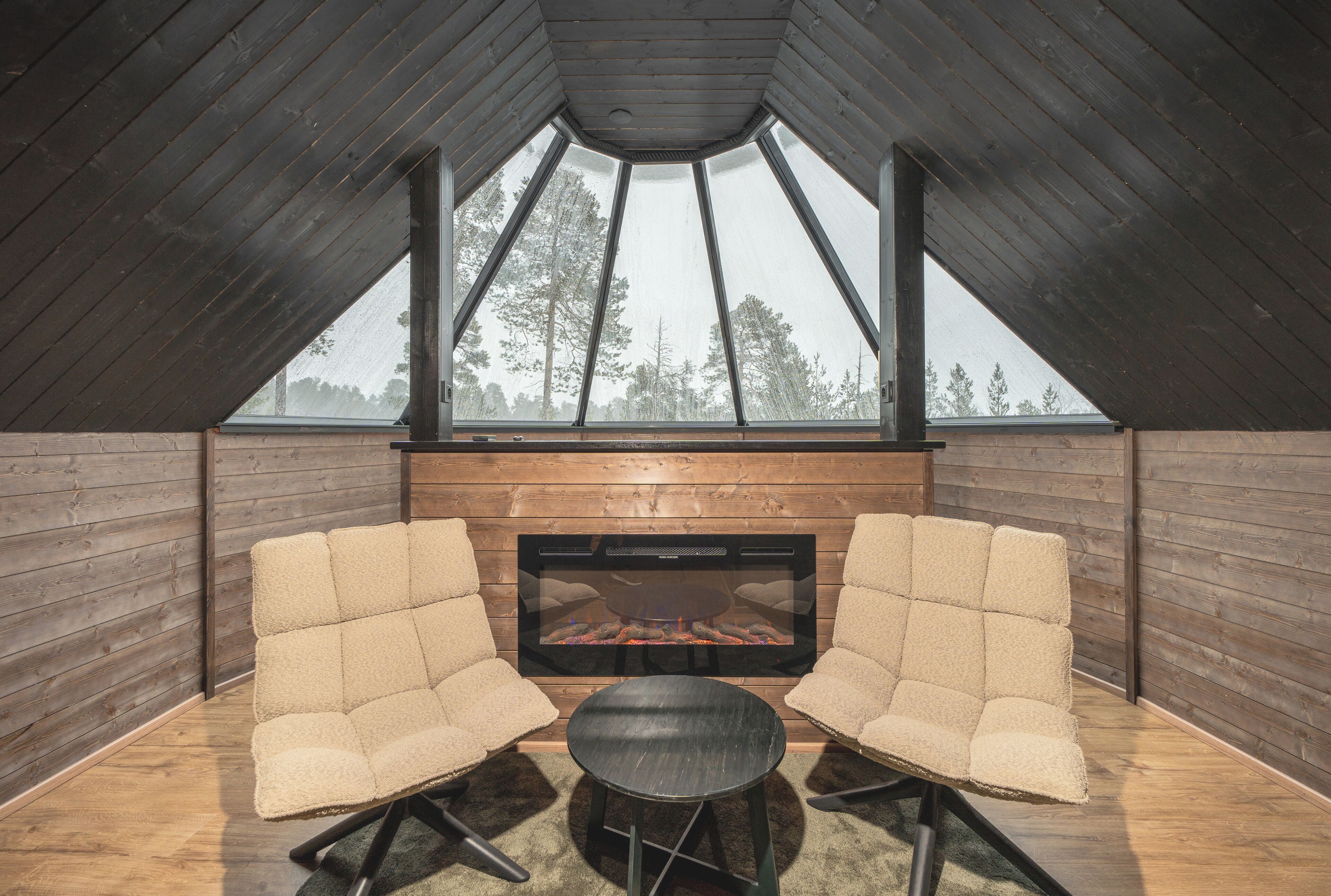 aurora premium cabin | living area