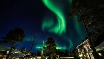 Fassade der Unterkunft – Abend/Nacht