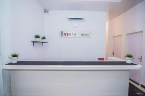 Lobby - Hadrah Hotel (Banda Aceh)