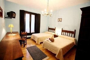 Free cots/infant beds, free WiFi, bed sheets