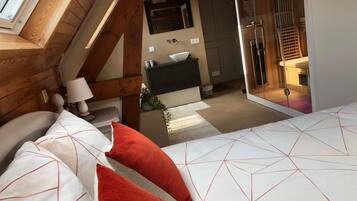 Soundproofing, cots/infant beds, free WiFi, bed sheets