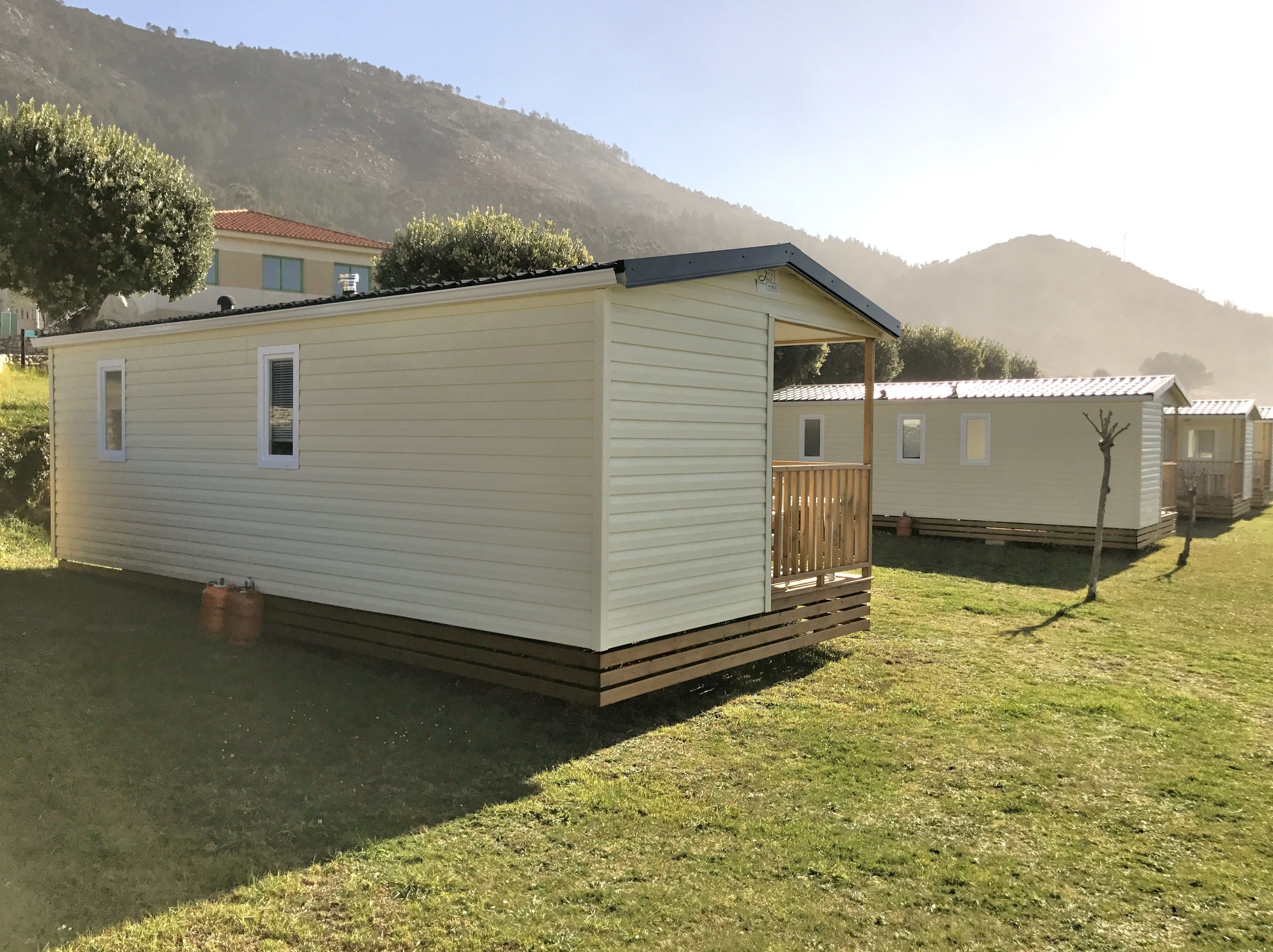 Bungalow, terrasse (2-4 adultos) | Wi-fi (inkludert) og sengetøy