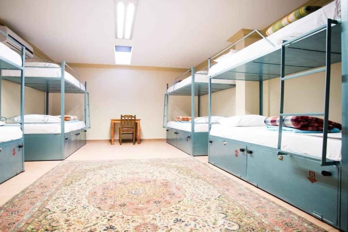 Shared Mixed Dormitory Room (10 beds) - Basement Floor (Ages 18-39) | Hypo-allergenic bedding, minibar, in-room safe, individually decorated