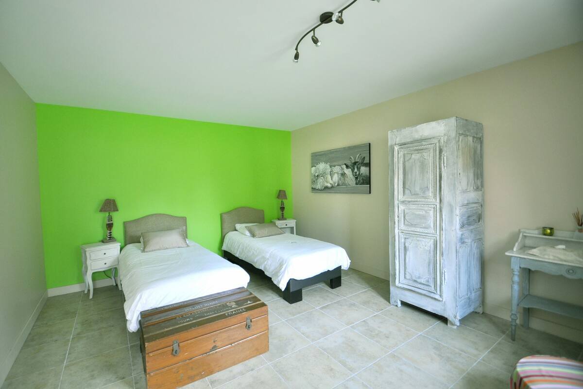 Twin Room