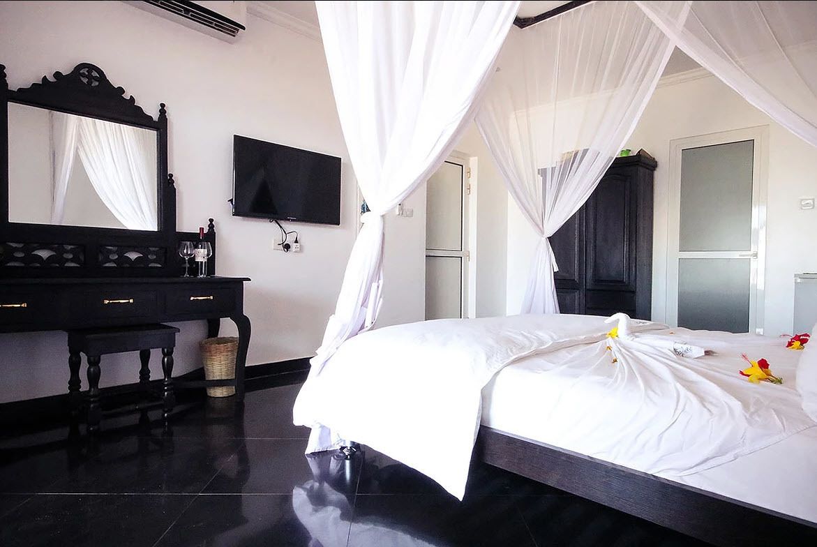1 bedroom, premium bedding, soundproofing, free WiFi