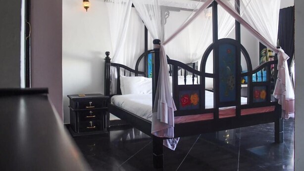 ห้องสวีท, ริมทะเล | 1 ห้องนอน, เครื่องนอนระดับพรีเมียม, ห้องเก็บเสียง, Wi-Fi ฟรี