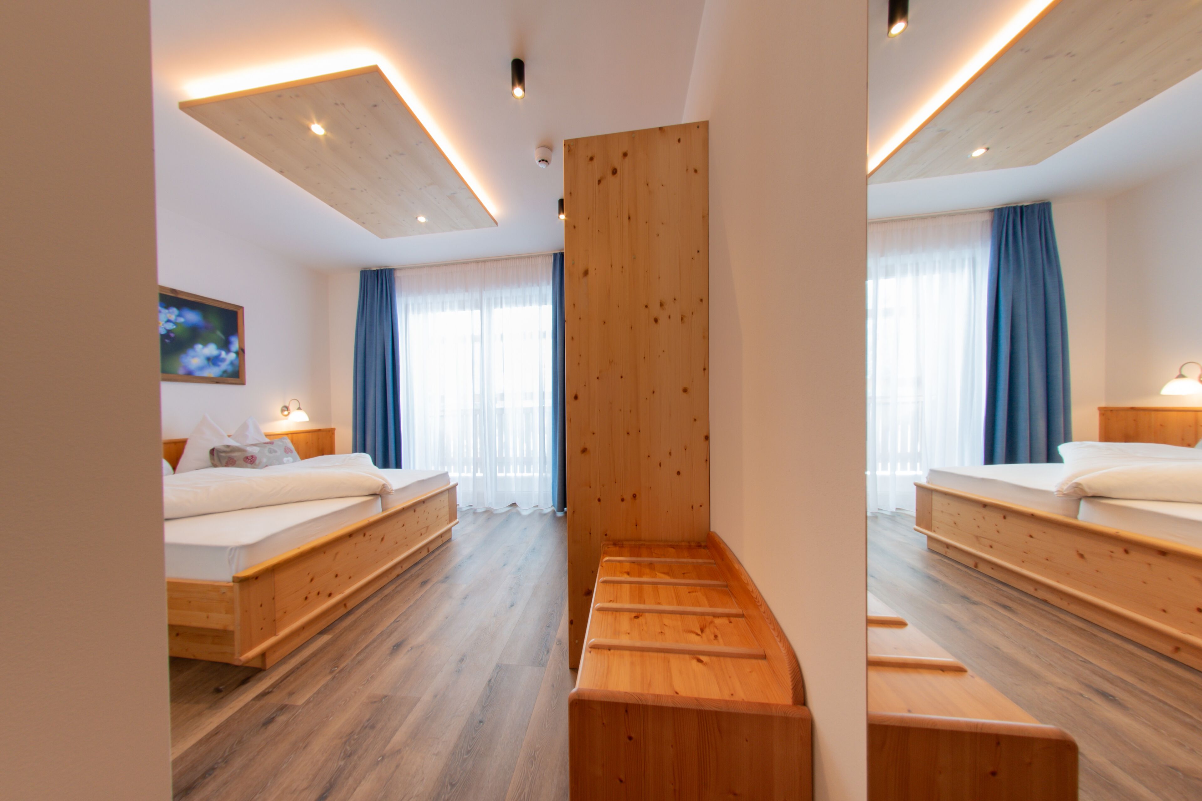 Frette Italian sheets, hypo-allergenic bedding, down duvets