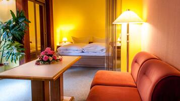 Double Room | Desk, free WiFi