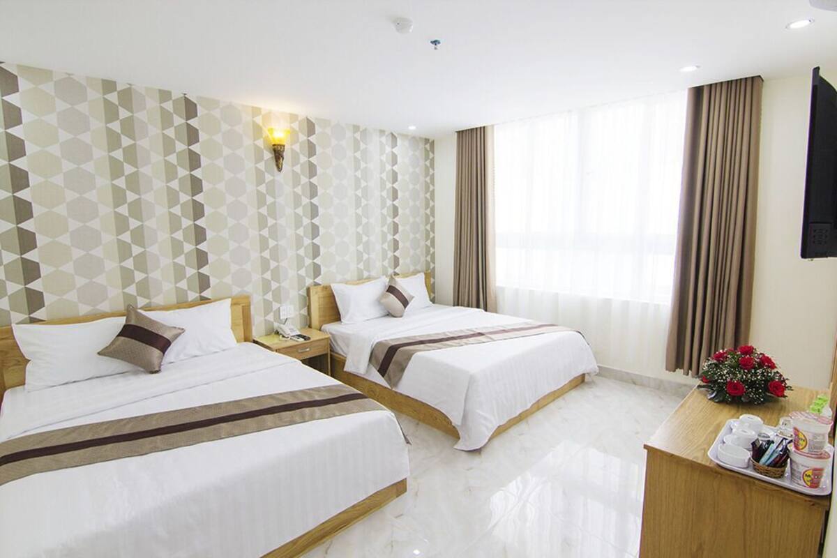Ropa de cama de alta calidad, minibar, escritorio y wifi gratis