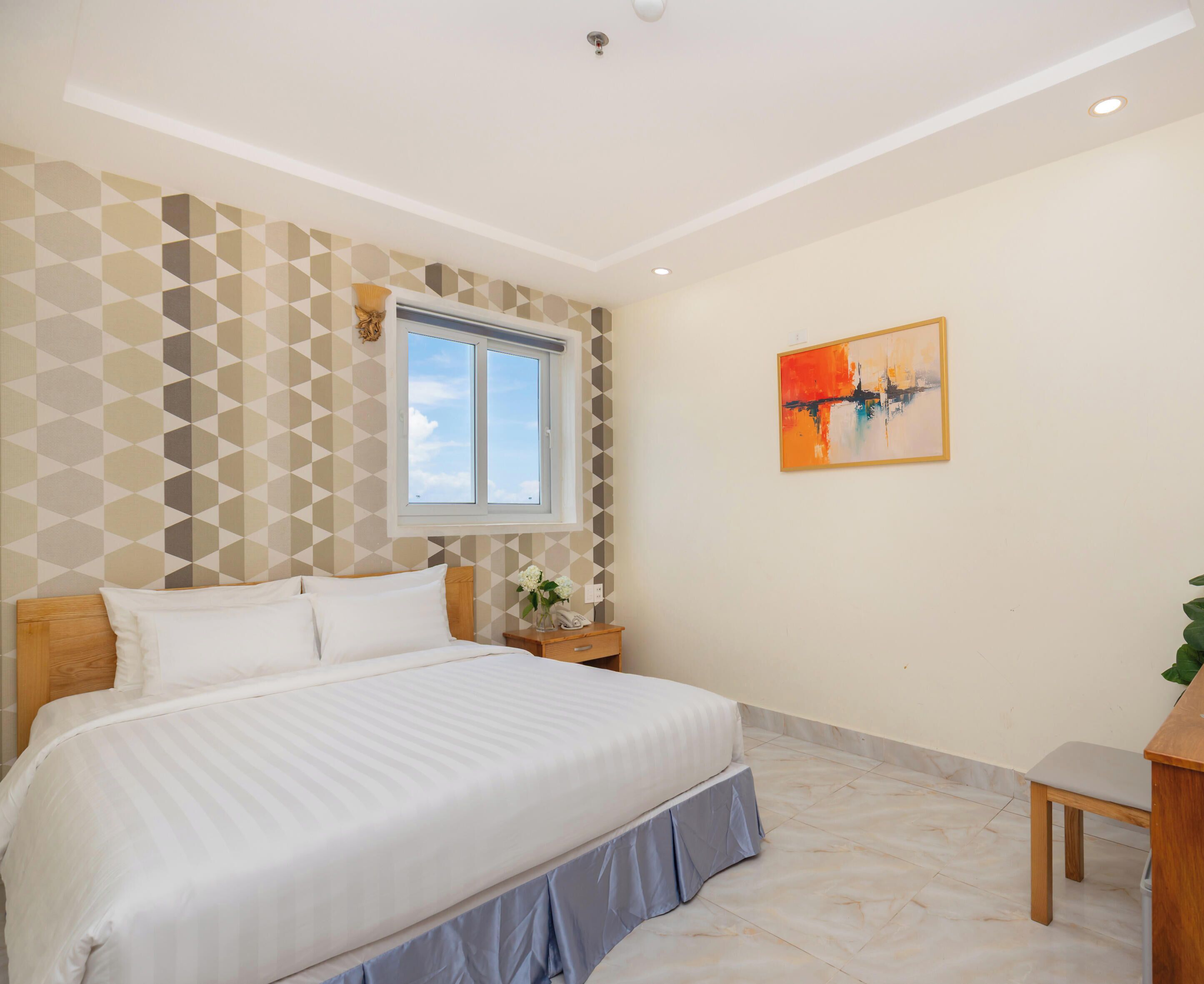 Deluxe Double Room | Minibar, desk, free WiFi, bed sheets