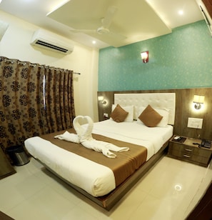 Executive Room | Rollaway beds, free WiFi