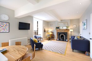 Interior detail - City Element Suite Edinburgh (Edinburgh)