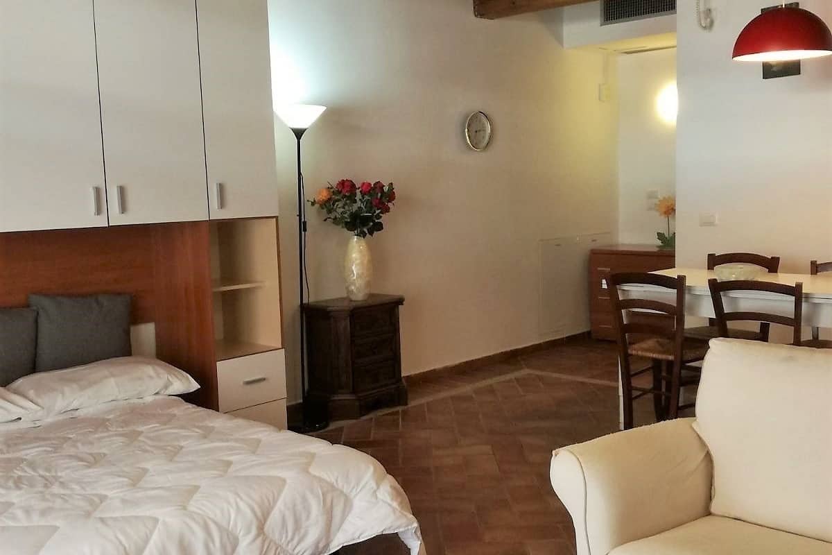 Studio | 1 kamar tidur, kedap suara, tempat tidur bayi gratis, dan Wi-Fi gratis