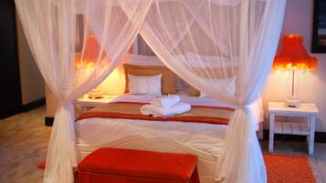 Presidential Suite | Premium bedding, free minibar items, in-room safe, desk