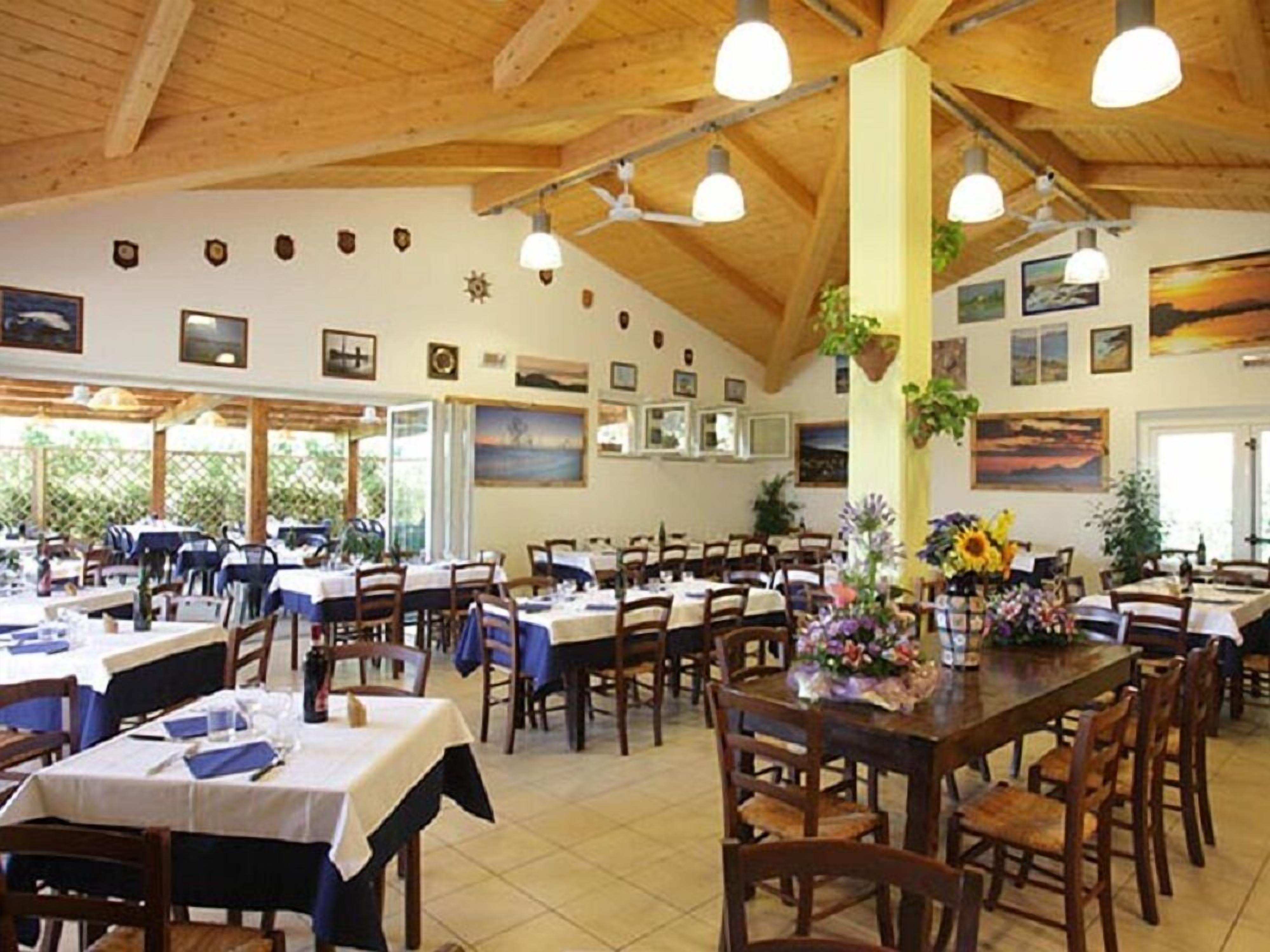 Lunsj og middag serveres