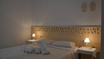 Quadruple Room | Minibar, soundproofing, iron/ironing board, free cots/infant beds