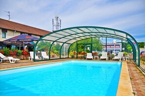 Pool - Relais Arc en Ciel Hôtel (Wittenheim)