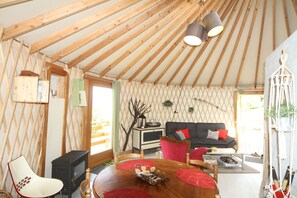 Cabana, banheira de imersão | Sala de estar