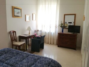 Deluxe Room, Private Bathroom | View from room