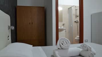 Double Room | Iron/ironing board, free cots/infant beds, free WiFi, bed sheets