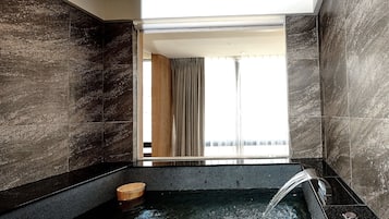 Yamagatakaku Room | Bathroom | Separate tub and shower, spring water tub, rainfall showerhead