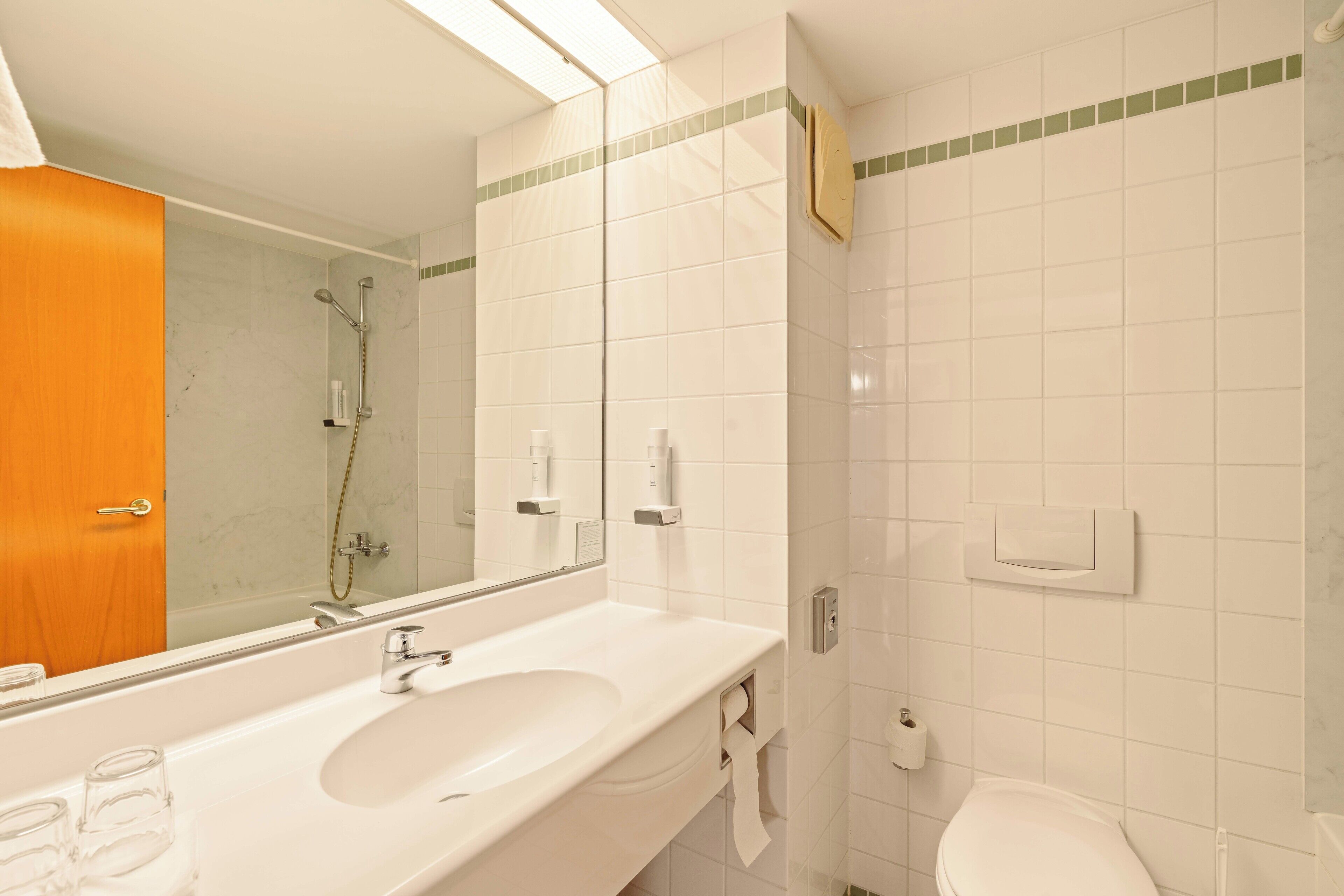 Foto - Highway Hotel