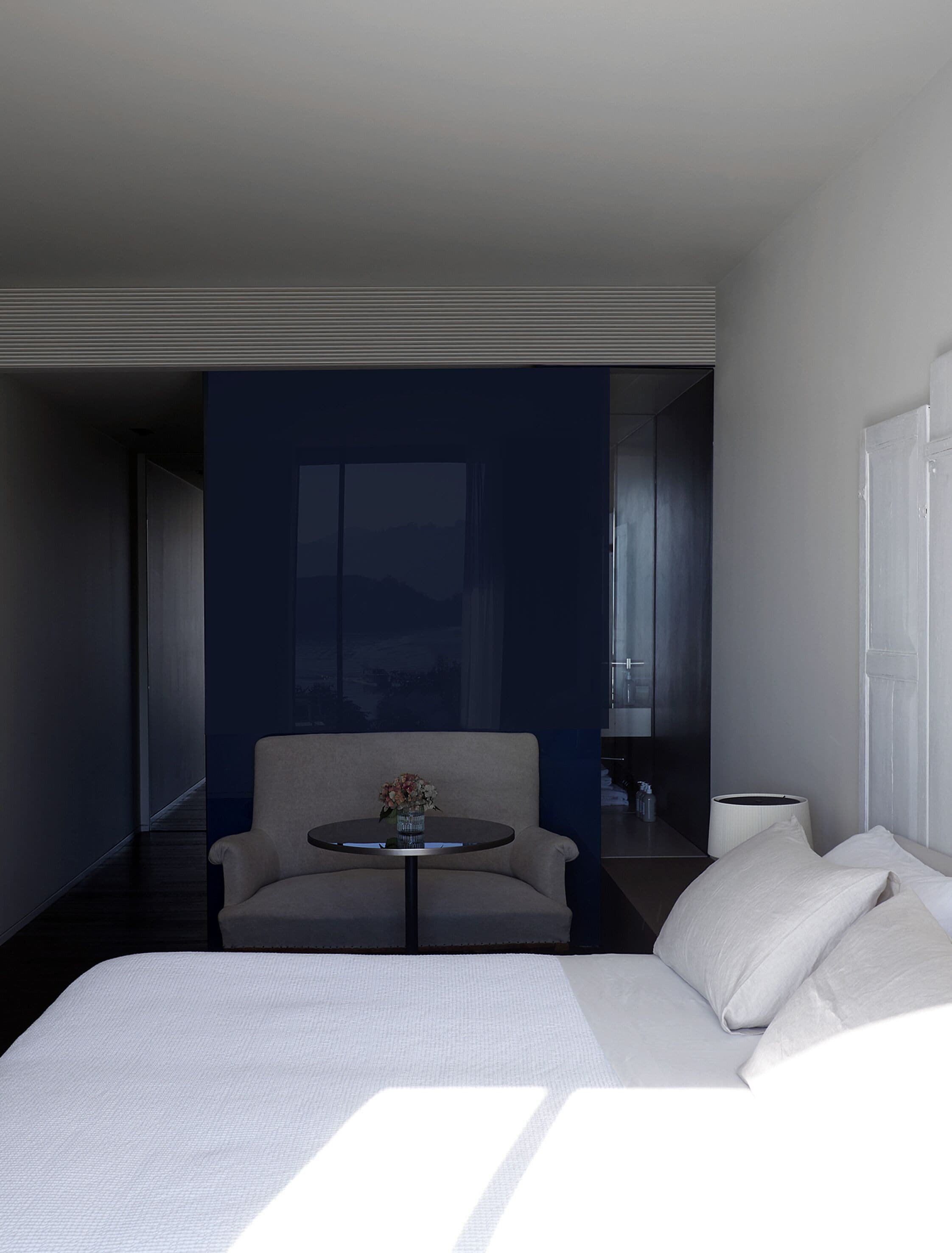 deluxe double or twin room, balcony | minibar, in-room safe, blackout curtains, soundproofing