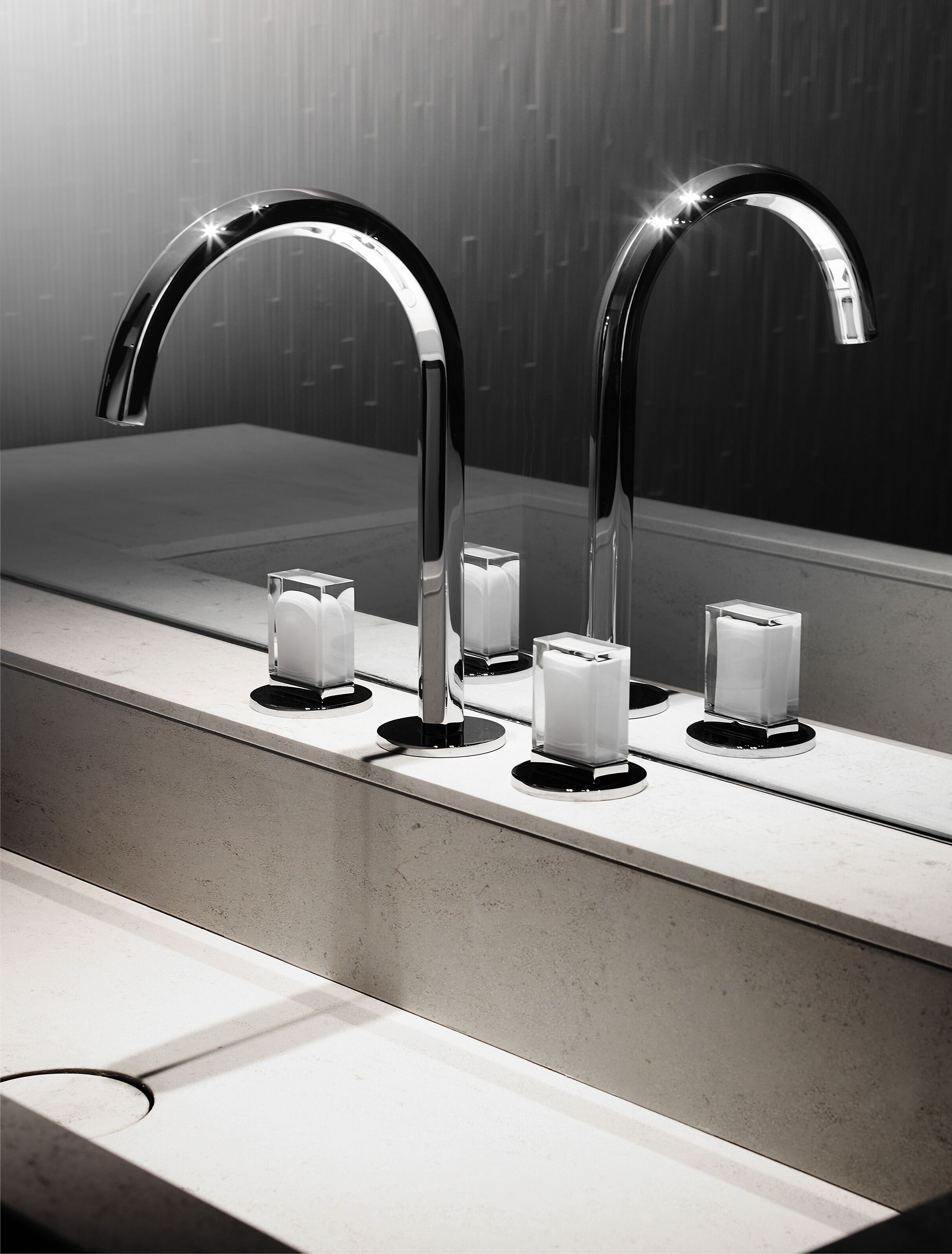 superior double room, terrace | bathroom | rainfall showerhead, free toiletries, hair dryer, bathrobes