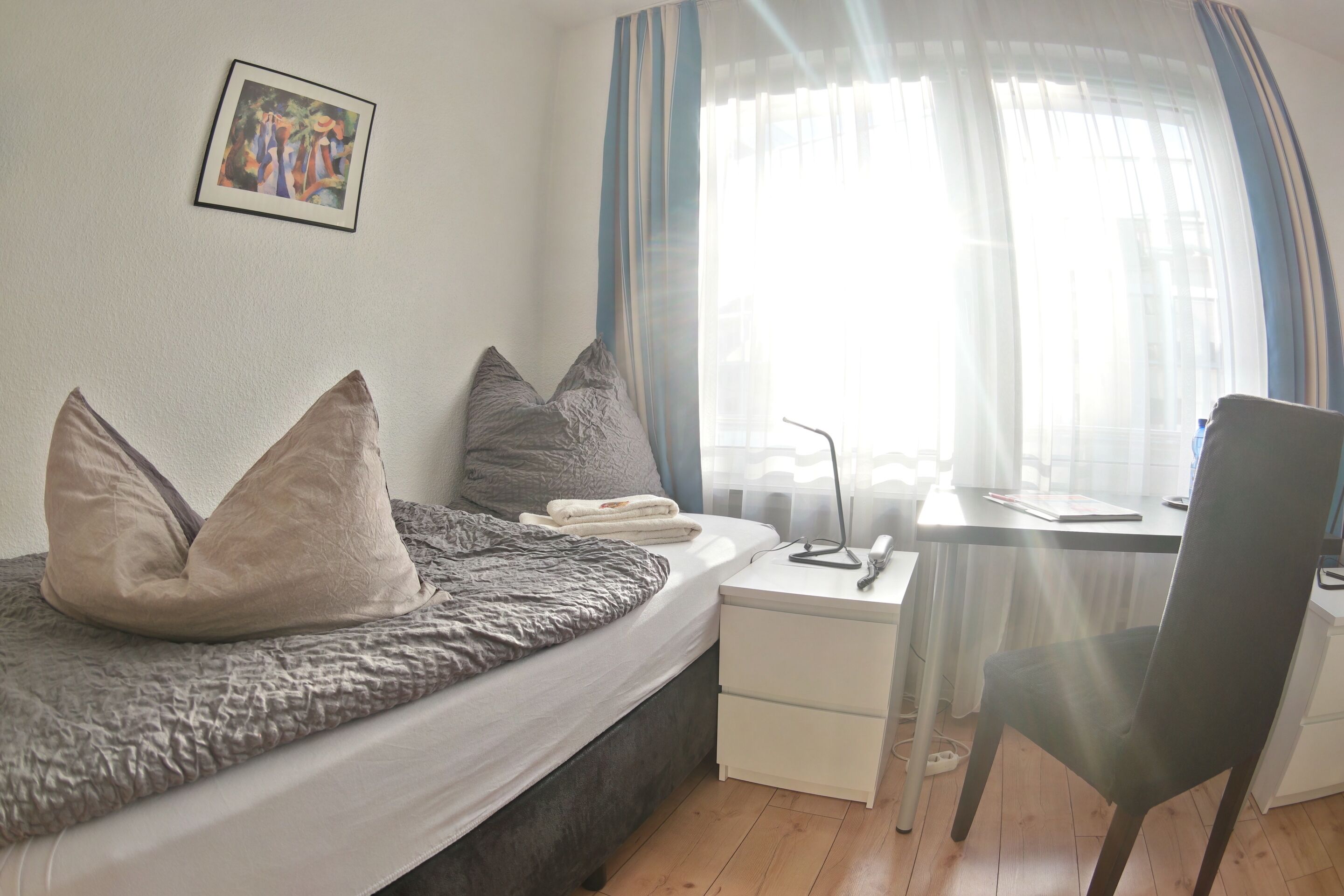 Photo - Hotel Merlin Garni