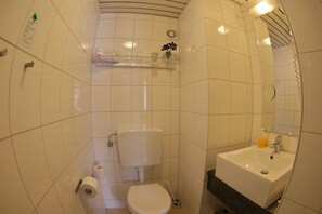 Bathroom - Hotel Merlin (Cologne)