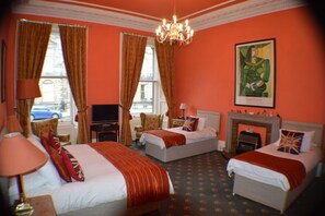 Familierom (Private Shower Room) | Sengetøy i egyptisk bomull og sengetøy av topp kvalitet