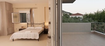 愛里亞塔拉薩酒店