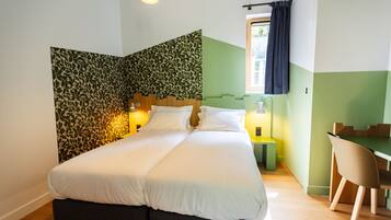 Lodge quadruple | 1 chambre, ameublement personnalisé, bureau, lits bébé (gratuits)