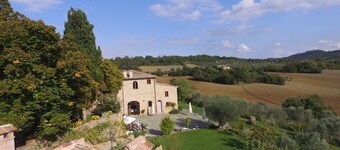 Borgo Sant'Ambrogio Resort