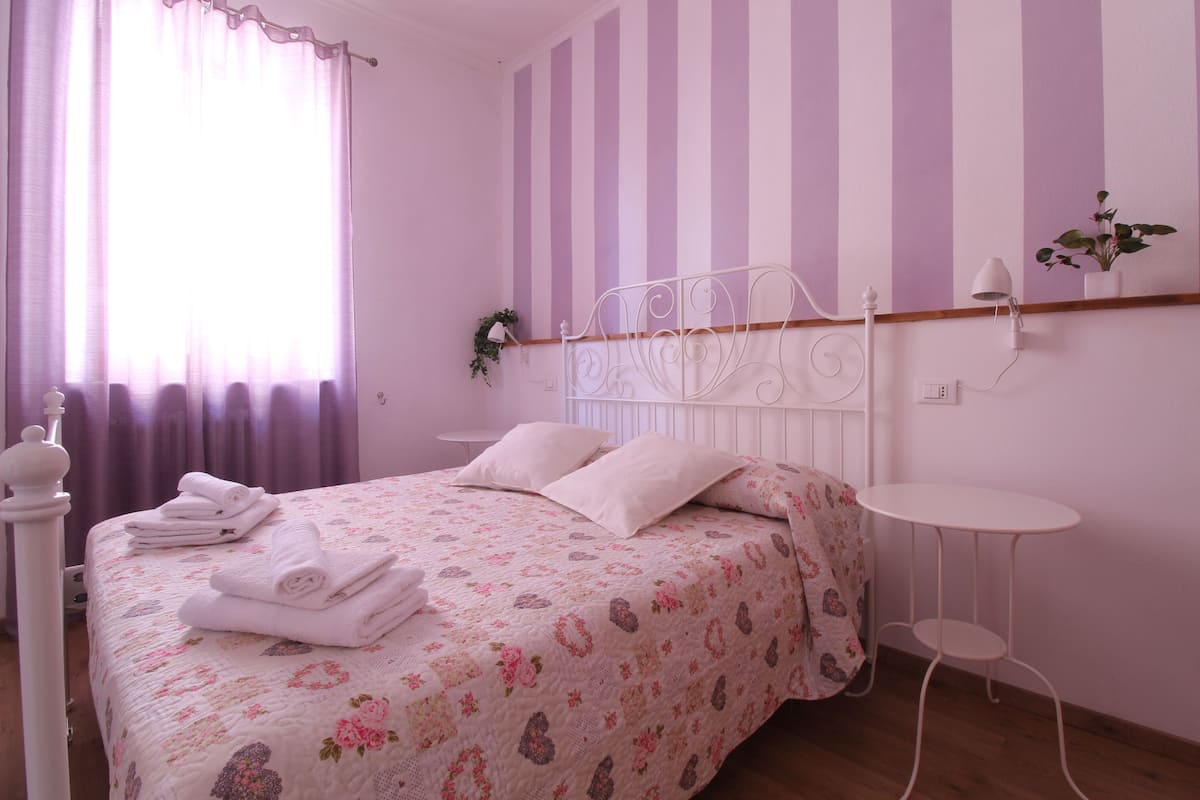 Junior Suite, 1 Bedroom, Balcony | Laptop workspace, iron/ironing board (on request), WiFi (free)