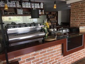 Bar (on property) - Magic suite Abu Halifa (Abu Halifa)