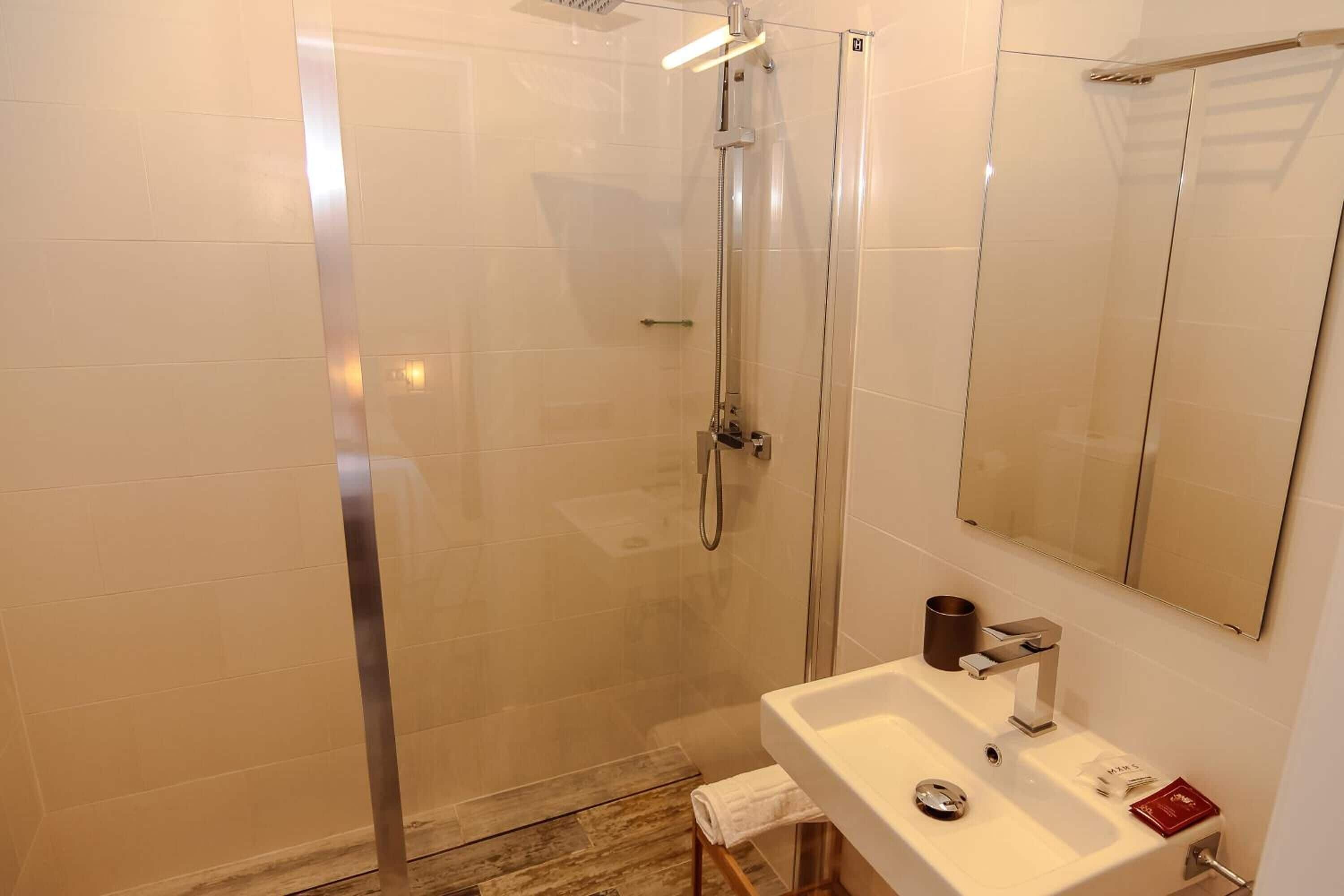 Photo - The 8 Rooms House