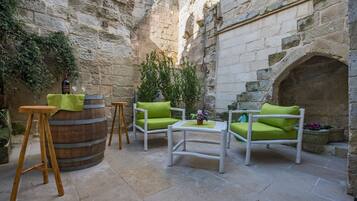 Chambre Double, vue jardin | Terrasse/Patio