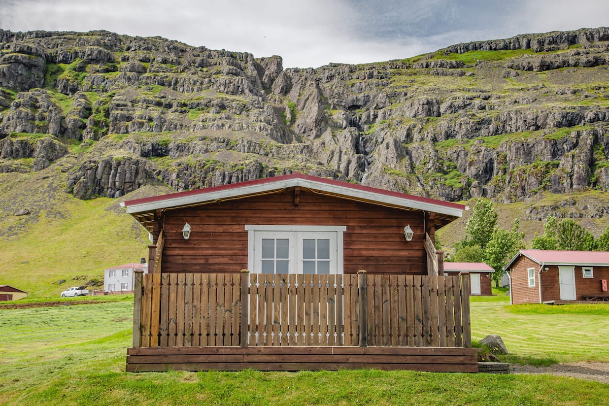 Familie cottage, privébadkamer | 2 slaapkamers, een bureau, verduisterende gordijnen, gratis wifi
